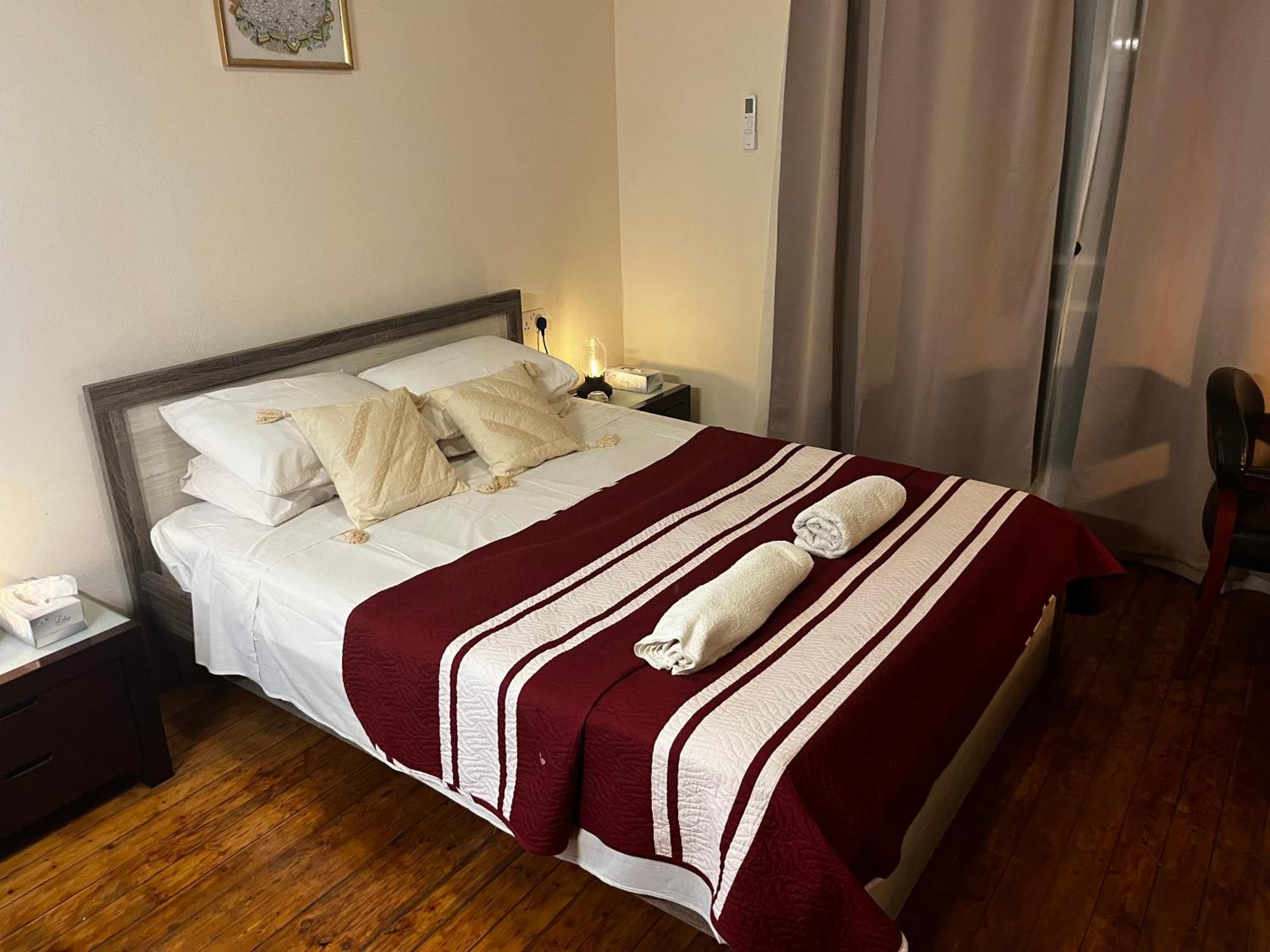 Xanthis Hostel Nicosia City Centre Buitenkant foto