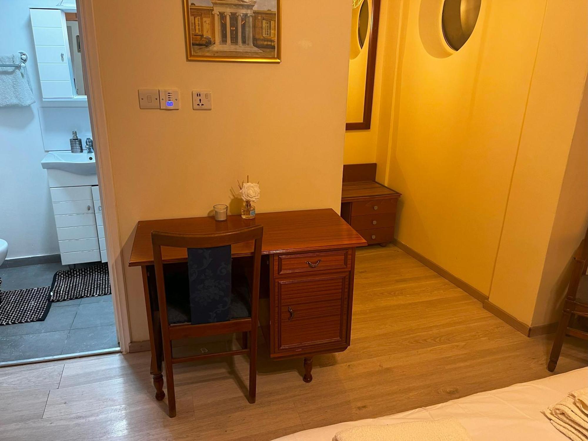 Xanthis Hostel Nicosia City Centre Buitenkant foto