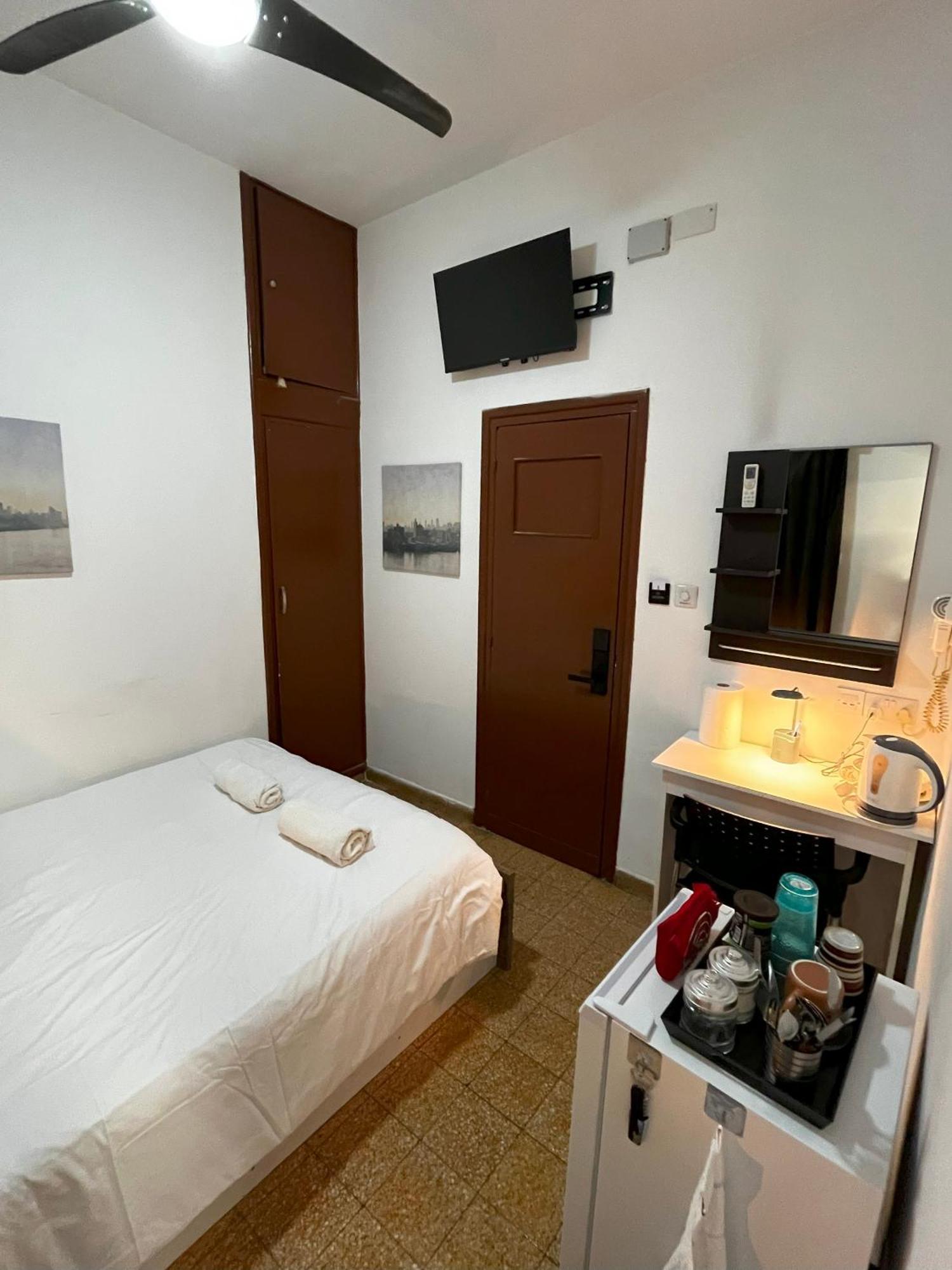 Xanthis Hostel Nicosia City Centre Buitenkant foto